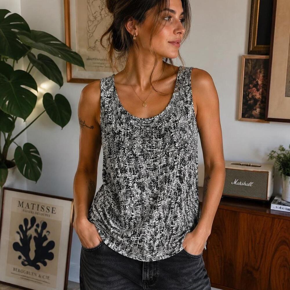 Eileen Fisher 100% Silk Abstract Print Tank Top M